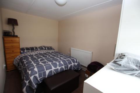 2 bedroom bungalow for sale, Meadow View Park, St. Osyth Road, Little Clacton, Clacton-on-Sea
