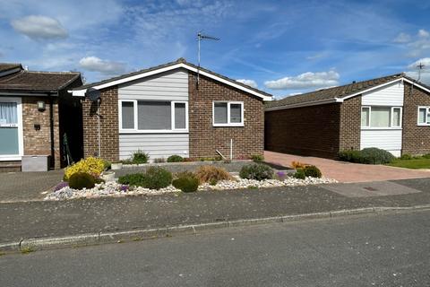2 bedroom bungalow for sale, Dove Close, Hythe, CT21