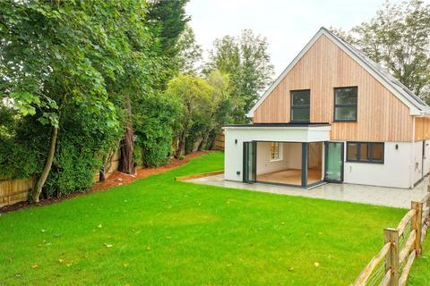 4 bedroom detached house for sale, Main Road, Westfield, East Sussex, TN35