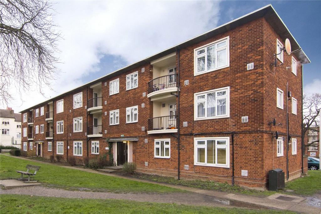 Exterior View 4