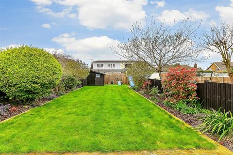 4 bedroom semi-detached house for sale, London Road, Wickford, Essex