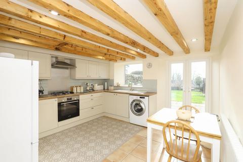 Rattle Cottage Chapel Hill, Ashover, Chesterfield, S45 0AT