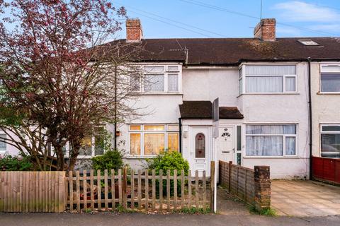 2 bedroom terraced house for sale, Cranford Avenue, Staines-Upon-Thames, TW19