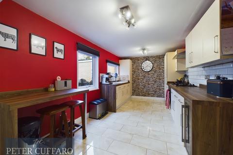 24 The Maples, Harlow, CM19 4QY