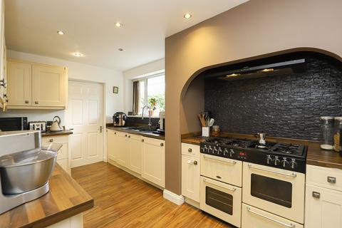 1 Orchard Close, Laughton, Sheffield, S25 1YX