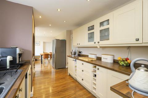 1 Orchard Close, Laughton, Sheffield, S25 1YX