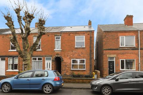 2 bedroom end of terrace house for sale - CHESTERFIELD, Chesterfield S41