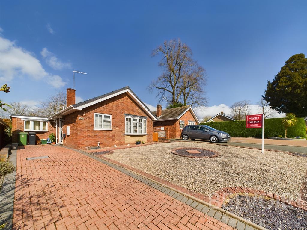Chestnut Close, Hanwood, Shrewsbury, SY5 2 bed bungalow for sale £270,000
