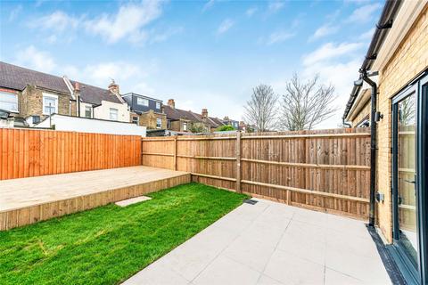 37 Caithness Road, Mitcham, CR4 2EY