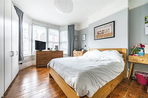2 bedroom maisonette for sale, Windsor Road, Palmers Green, London, N13