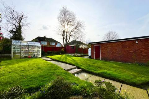 3 bedroom semi-detached house for sale, Trent Road, Billinge