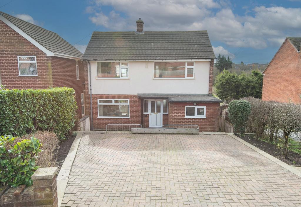 Spital Lane, Chesterfield S41 3 bed detached house for sale £260,000
