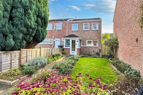 3 bedroom end of terrace house for sale, Newlands, Godalming GU8