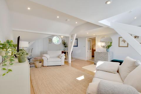 1 bedroom maisonette for sale, Sundridge Park Mansion, Willoughby Lane, Kent, BR1