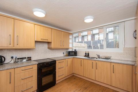 3 bedroom end of terrace house for sale, Batemoor Walk, Sheffield S8