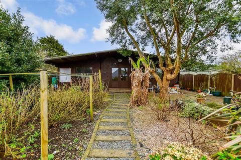 Glencairn Green Lane, Whitfield, Dover, CT16 3ER
