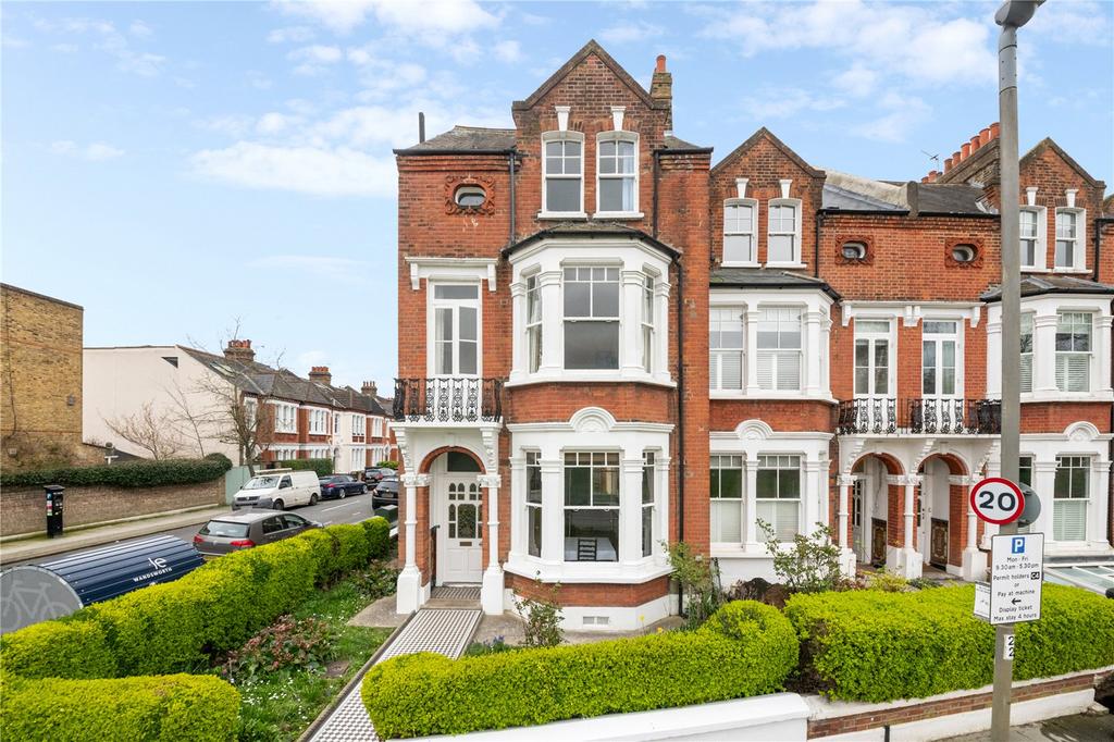 Clapham Common West Side, SW4 5 bed detached house for sale £2,300,000