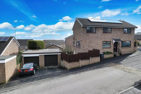 4 bedroom detached house for sale, Wendron Way, Idle, Bradford, West Yorkshire, BD10