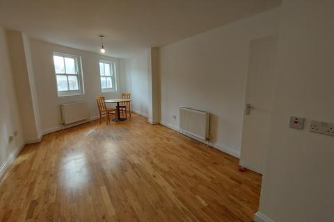 2 bedroom flat to rent - Church Road, London SE19