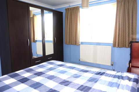 14 Beverley Close, Selsey, Chichester, PO20 0DR
