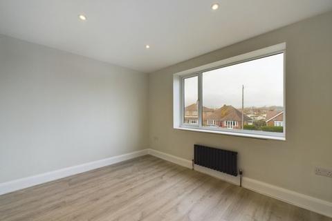 3 bedroom semi-detached house to rent, Brighton Road, Lancing, BN15 8LW