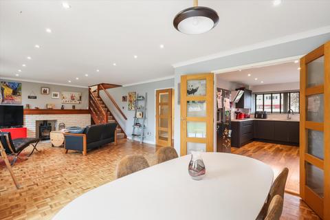 2 Lyefield Road West, Charlton Kings, Cheltenham, GL53 8HA
