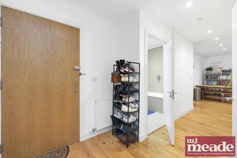2 bedroom flat to rent - Graphite Point, Bethnal Green, E2