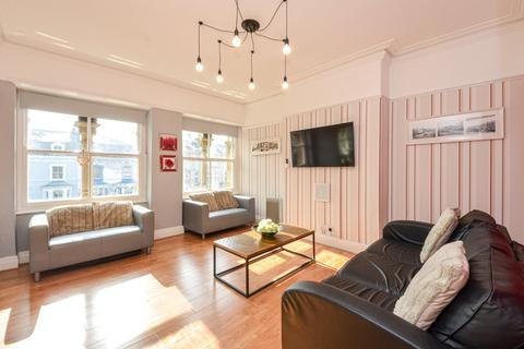 10 bedroom apartment for sale, Mostyn Street, Llandudno, Conwy, LL30