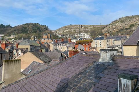 10 bedroom apartment for sale, Mostyn Street, Llandudno, Conwy, LL30