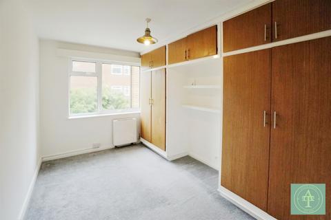 2 bedroom flat for sale, Village Road, EN1