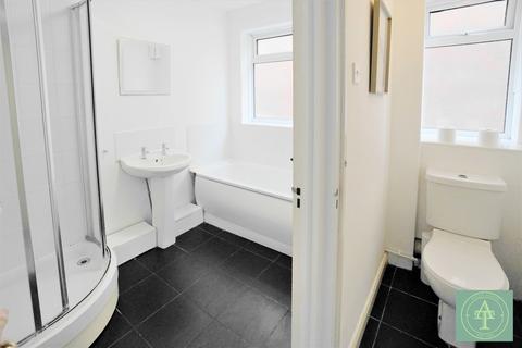 3, Marlborough Court, 7 Village Road, Enfield, EN1 2DW