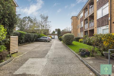 3, Marlborough Court, 7 Village Road, Enfield, EN1 2DW