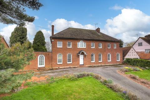 5 bedroom detached house for sale, Church Street, Great Burstead, CM11