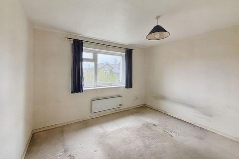 2 bedroom flat for sale - Flat 9 Becton Court, Holmesdale Road, South Norwood, London, SE25 6HS