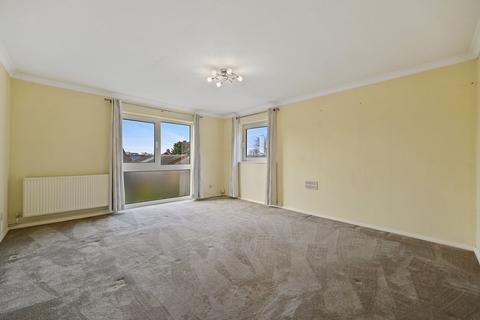 2 bedroom apartment to rent, St. James Road, Sutton, SM1