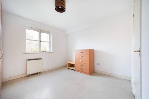 2 bedroom flat for sale, London, Greater London NW2