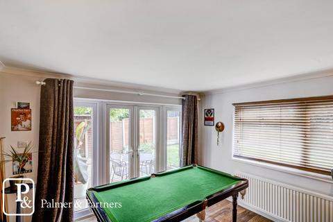 6 Heathfields, Eight Ash Green, Colchester, CO6 3QP