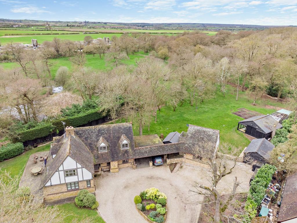 The Furze, Main Road, Mundon, Maldon 5 bed detached house for sale £