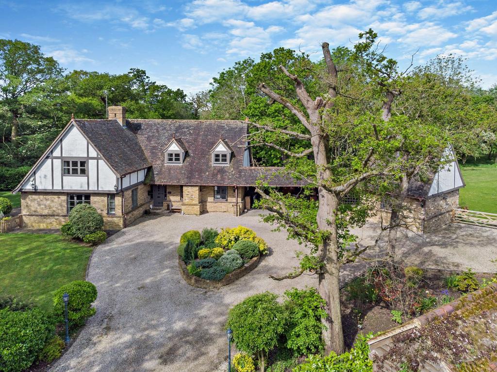 The Furze, Main Road, Mundon, Maldon 5 bed detached house for sale - £ ...
