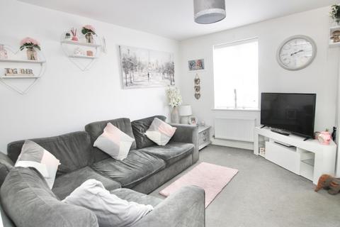 16 Rhondda Vale, Aylesham, Canterbury, CT3 3LP