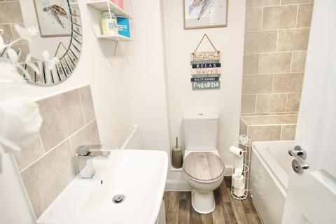 16 Rhondda Vale, Aylesham, Canterbury, CT3 3LP