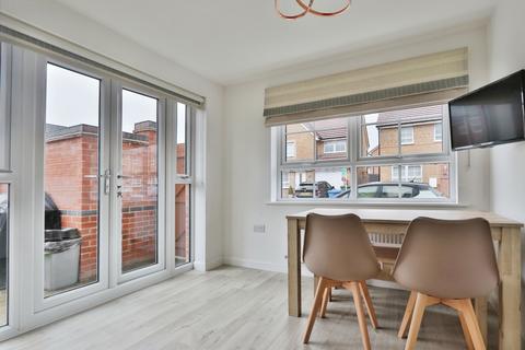 48 Petfield Drive, Anlaby, Hull, HU10 7ET