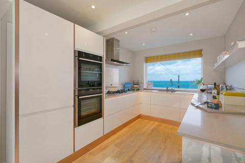Tresillian Beach Road, St Ives, TR26 1JY