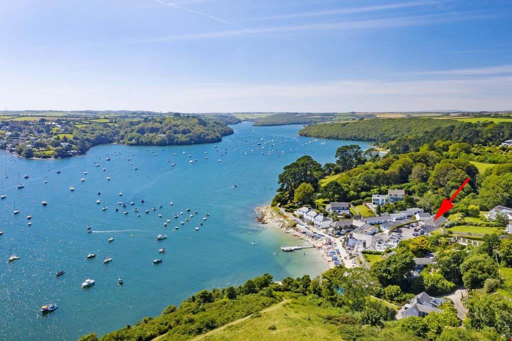 Helford Passage, Nr. Falmouth, Cornwall 4 bed apartment for sale £800,000