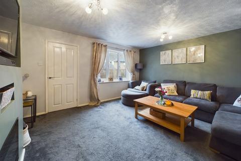 3 bedroom semi-detached house for sale, Blackthorn Close, Thetford