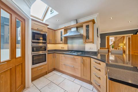 4 bedroom detached house for sale - High Wycombe,  Buckinghamshire,  HP12