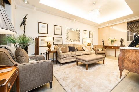 5 bedroom terraced house for sale - Queen's Gate Mews, London