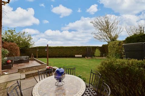 8 Dalmais Close, Pocklington, York, YO42 2XY
