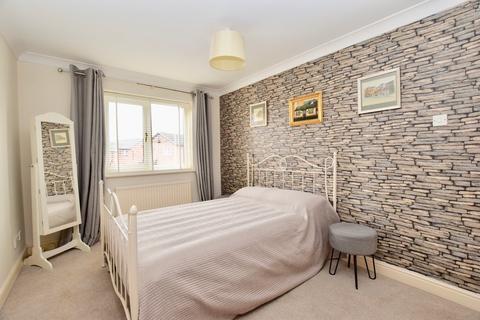 8 Dalmais Close, Pocklington, York, YO42 2XY