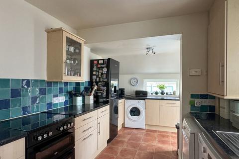 3 bedroom semi-detached house for sale - Mansfield Road, Poole